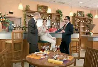 Hotel Ibis Centro 2*