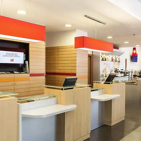 Ibis Centro