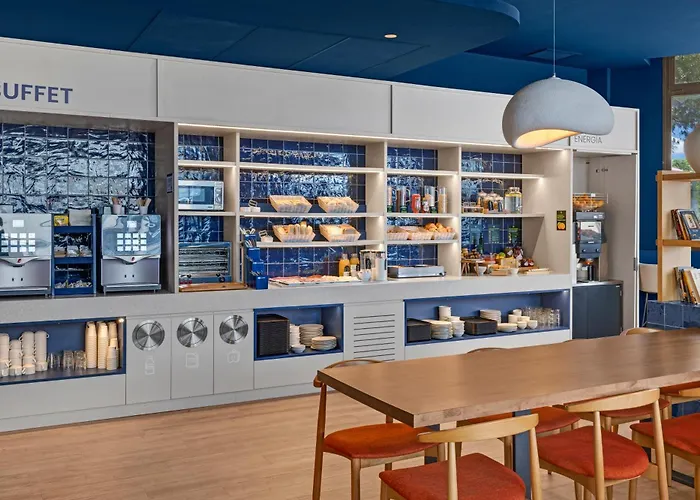 Отель Centro 2*